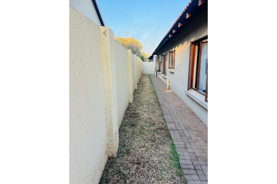 3 Bedroom Property for Sale in Melodie North West